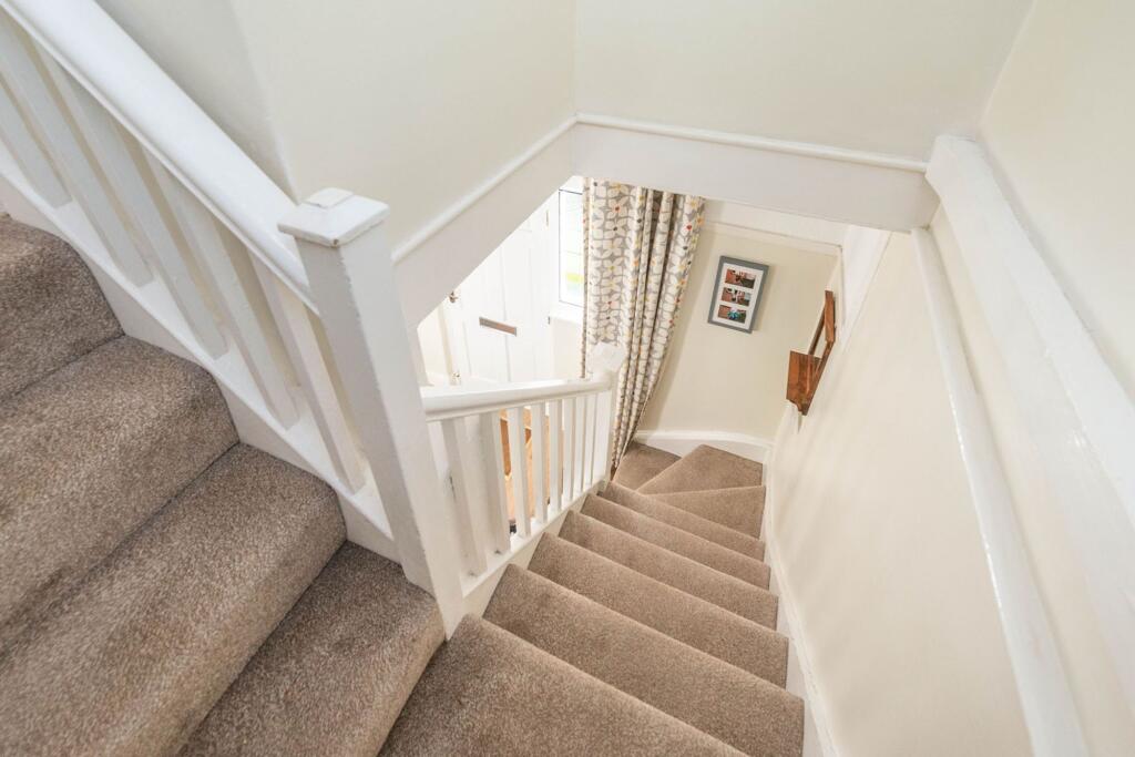ENTRANCE HALLWAY AND LANDING