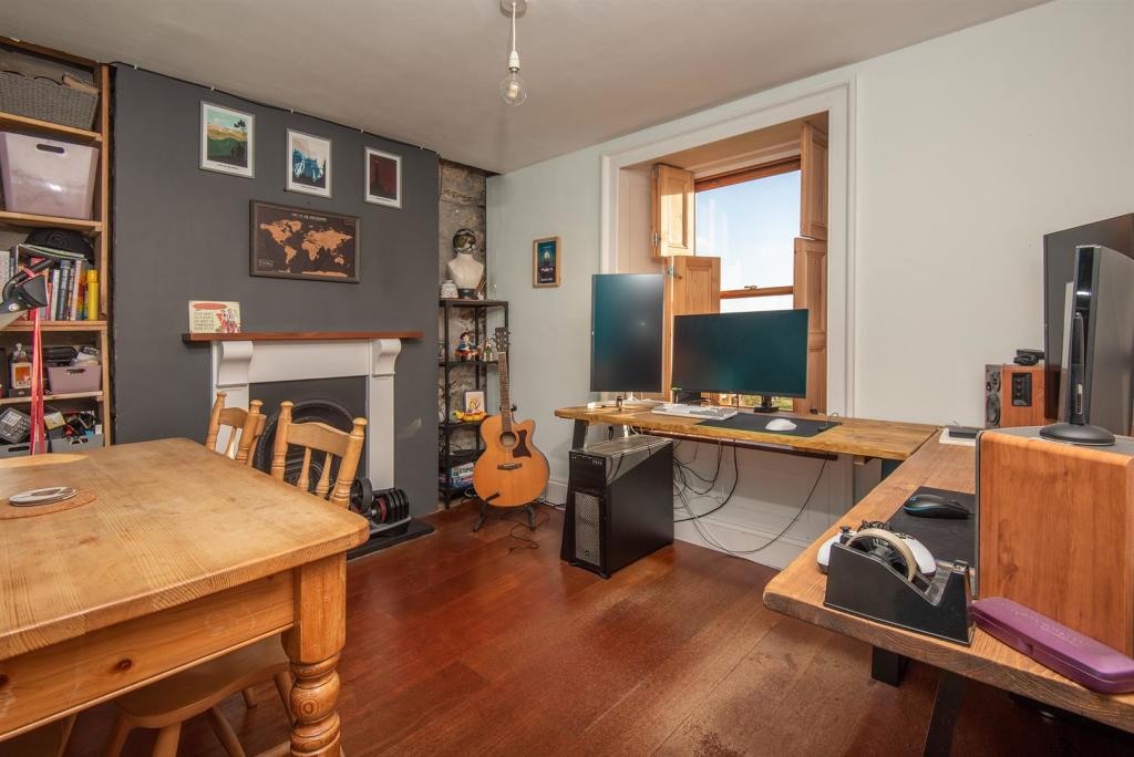 4 New Row Front Room.jpg