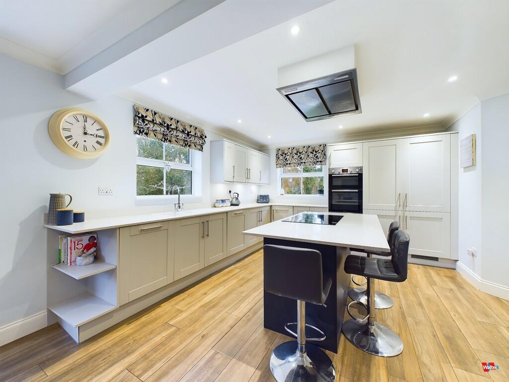 CAM04092G0-PR0028...