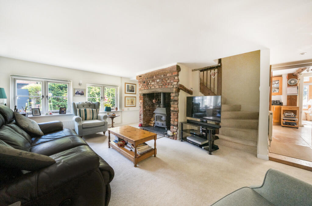 1315072-16-685af8...