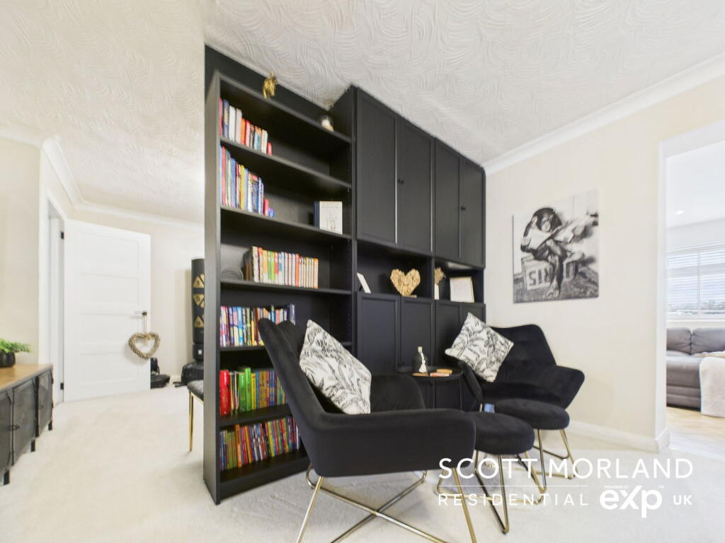 Longmead, Windsor, SL4 5QA