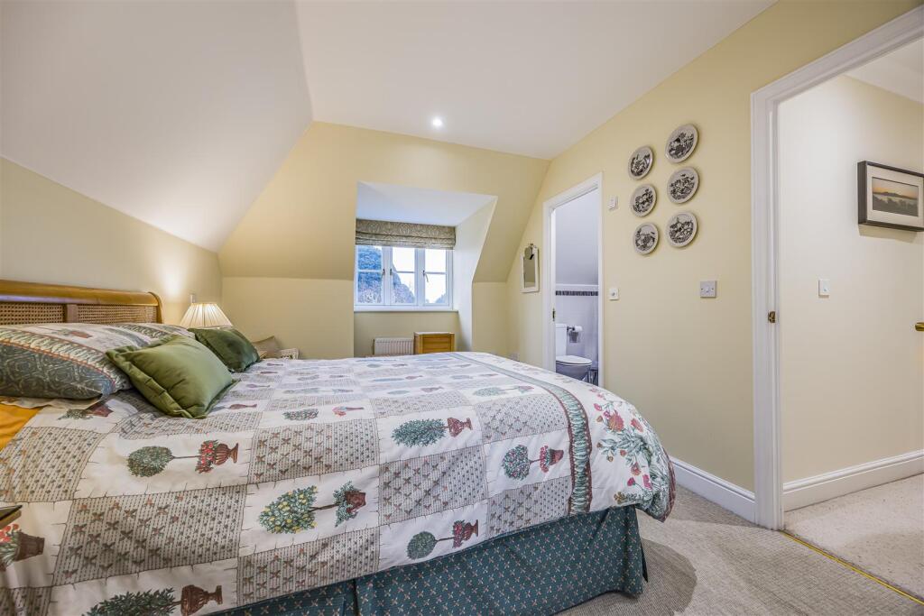 2 Clarendon Close, Denmead-PorticoMarketing-Nexa-1