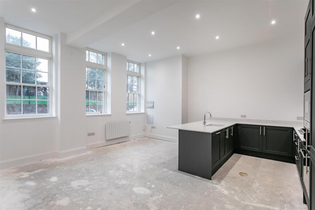 old lecture jan 25-1.jpg