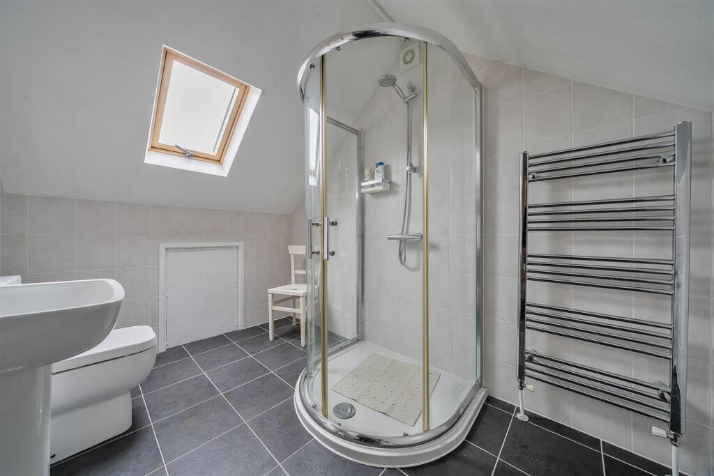 Ensuite Bathroom
