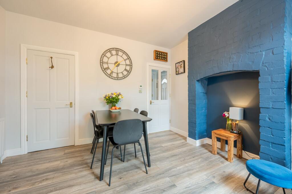 SITTING ROOM DINING ROOM AND KITCHEN