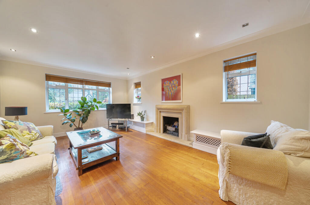 1384081-32-69319a...