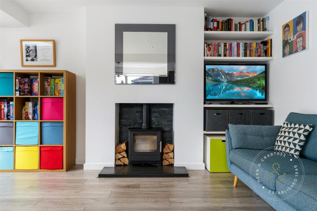 St Asaph Close, HernCrabtree (7).jpg