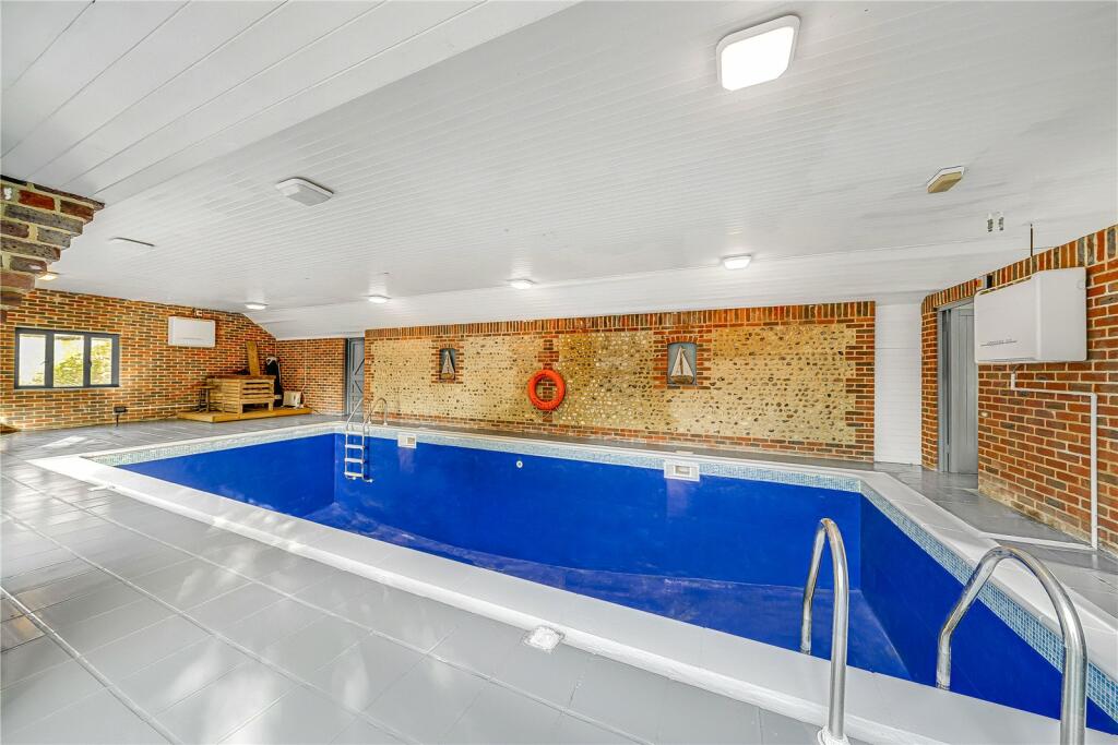30ft Pool