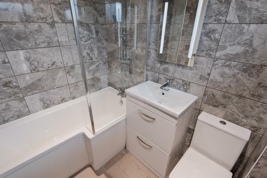 013-11 Kennedy Street, Wishaw ML2 8LE.jpg