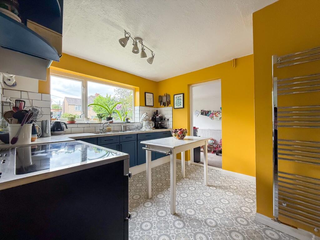 Kitchen/Breakfast
