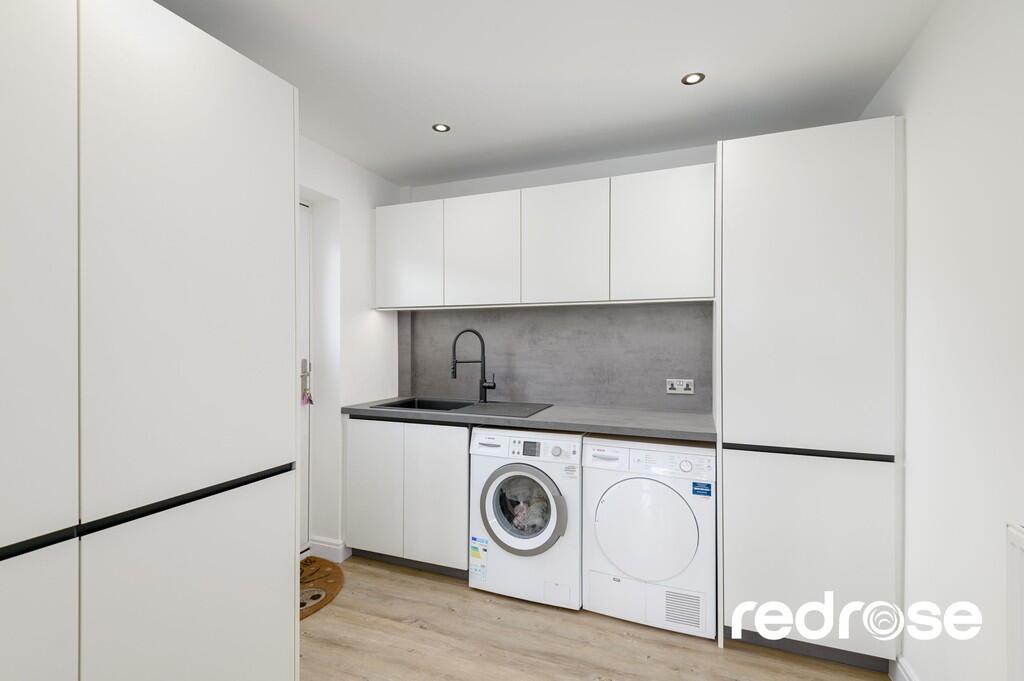 web_338 Croston R...