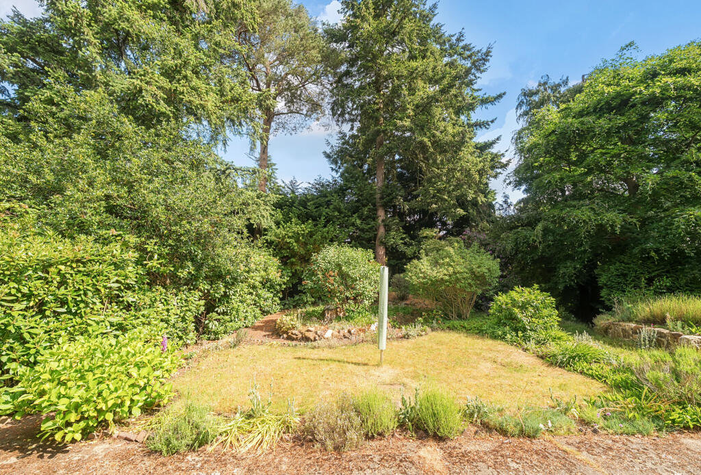 1302325-18-684010...