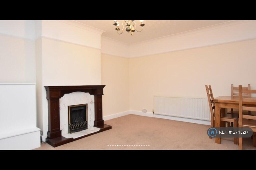 Lounge - Dinning Area