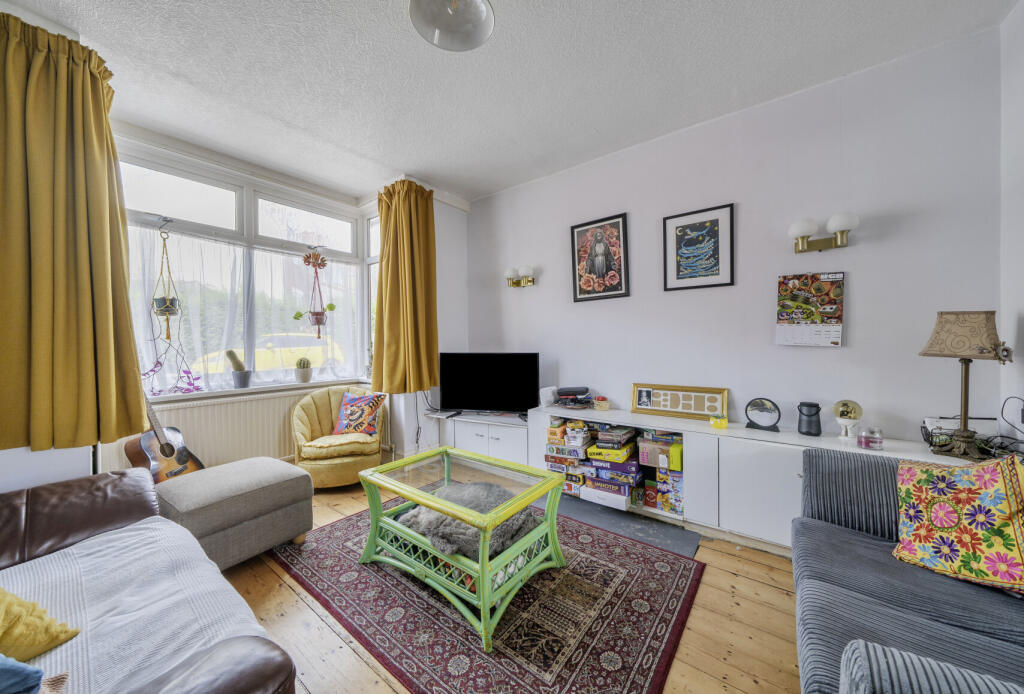 1313517-6-68555ca...