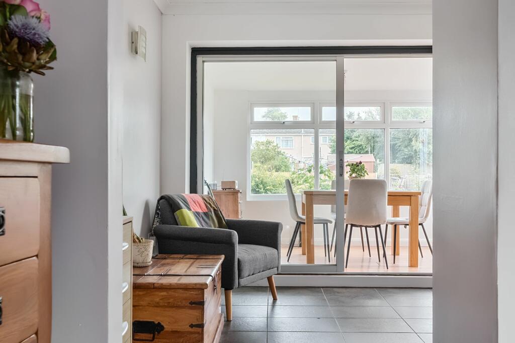 Dining Room (2)