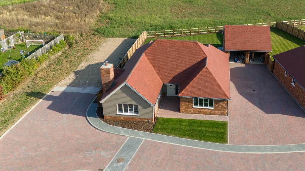 Drone Hintlesham 2_12.jpg