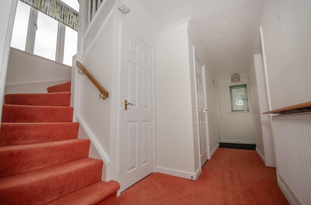 Entrance hall.jpg