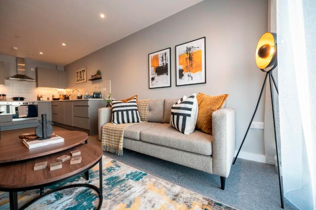 Living room / Dining area