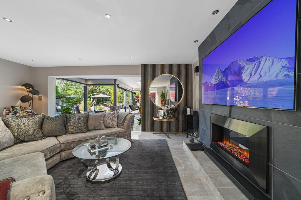 PT-FC(COL)-13Huna...