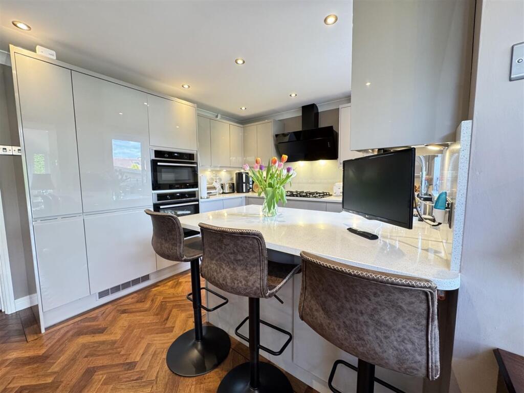 IMG_3813 (Large).JPG