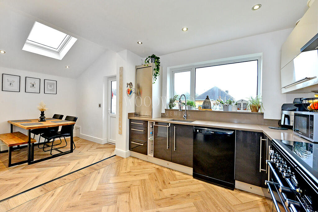 Kitchen/Dining Ro...