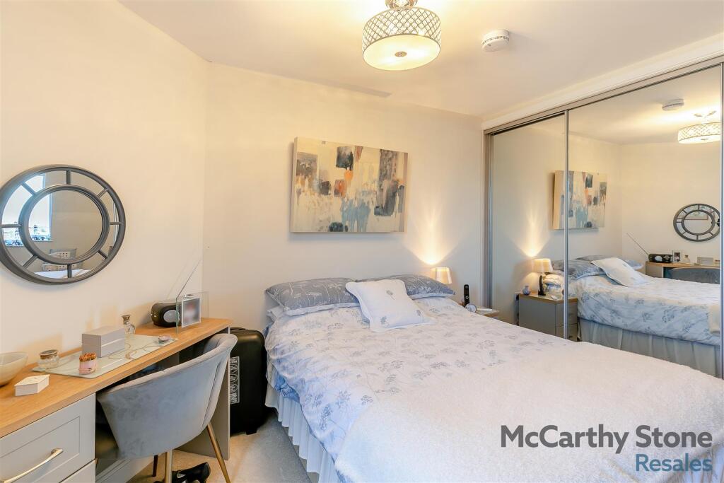 8642581-interior12.jpg