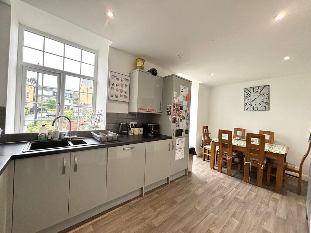 kitchen diner 1
