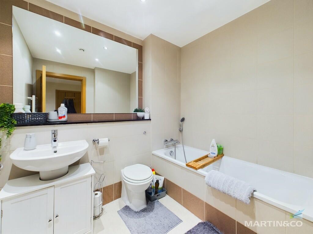 CAM03111G0-PR0231...