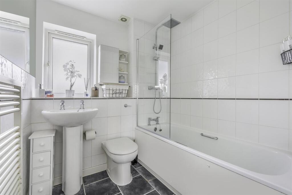 MALMSTONE AVENUE, 54, FLAT 4 (4).jpg