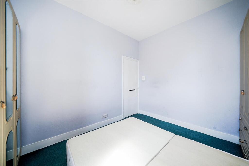 39a Folkestone rd-11_web.jpg