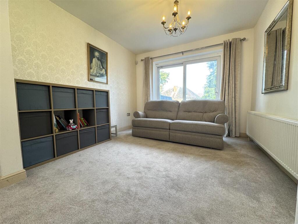 IMG_8372 (Large).JPG