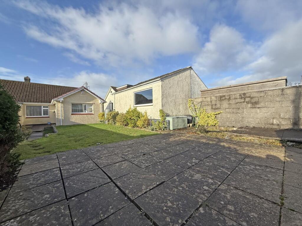 Cardigan Road 20 - Rear.jpg