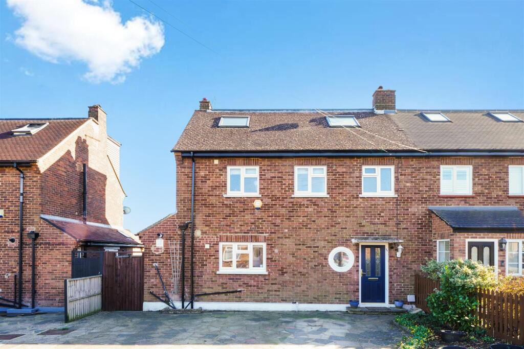 35 Stanhope Road - KwPGKf4Q8RjPs7WURRGz.jpg