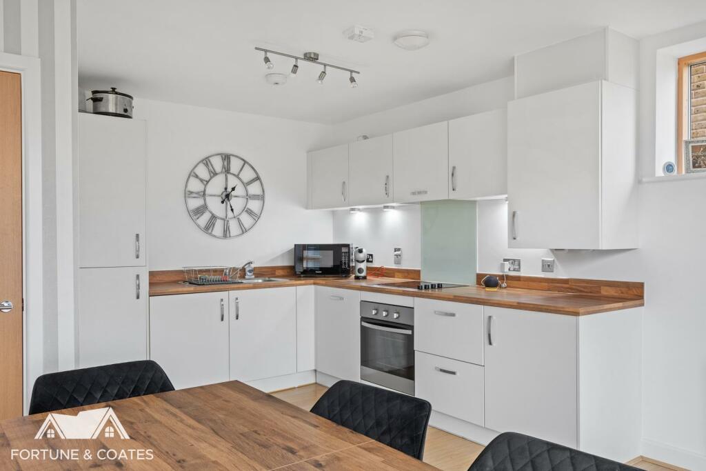 CrossbillWay_14.jpg