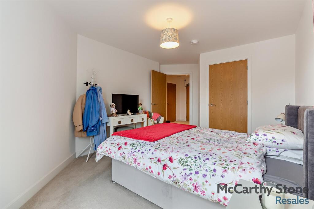 8654114-interior05-800.jpg