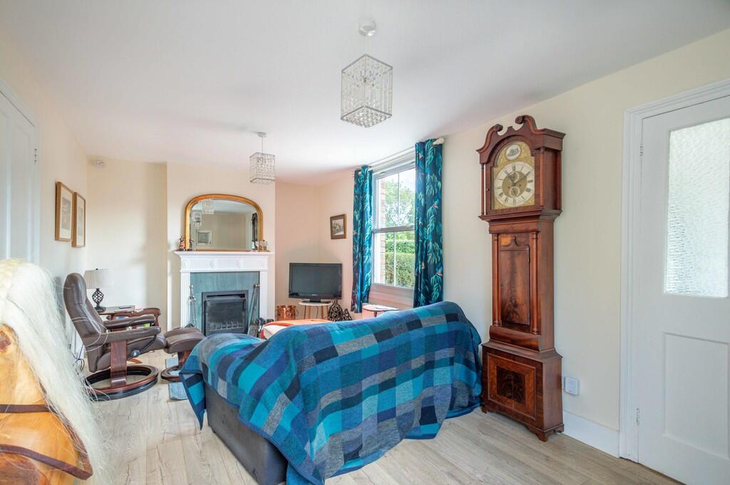 1 Victoria Cottag...