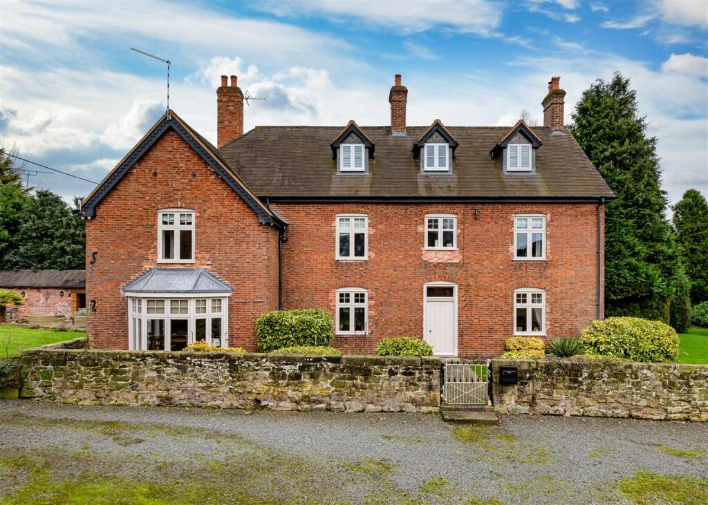 Stockton House-front1.jpg