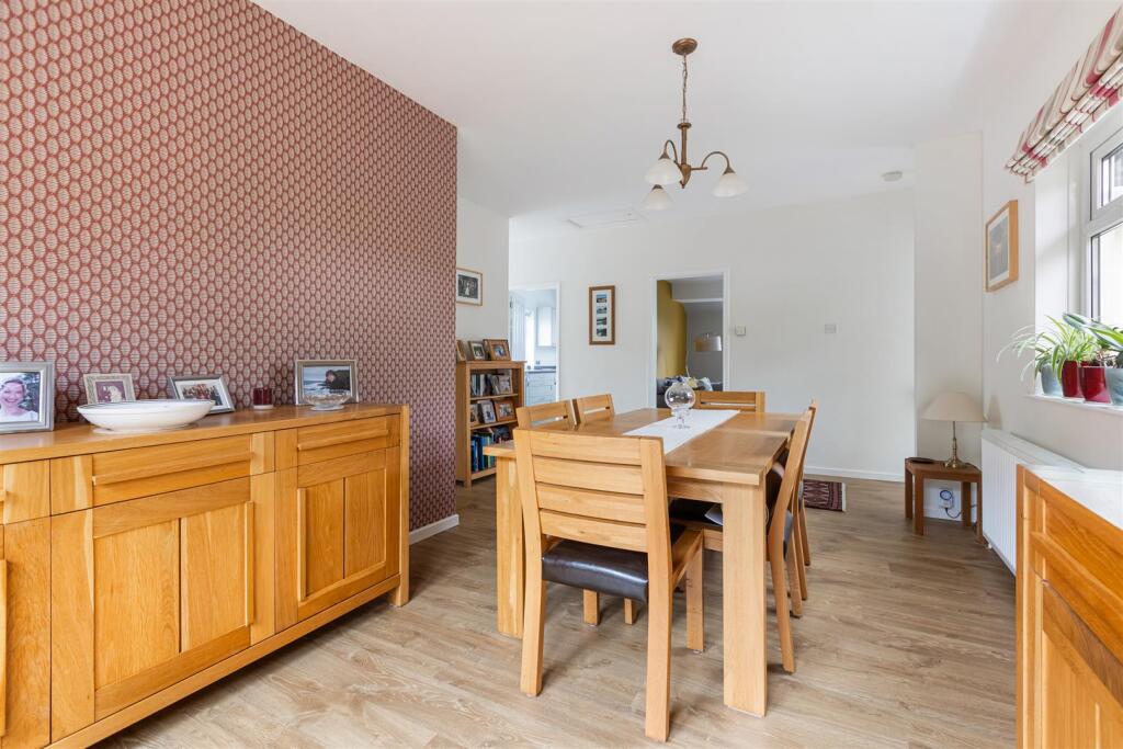 A23 - Greys Ashprington - 240405.jpg