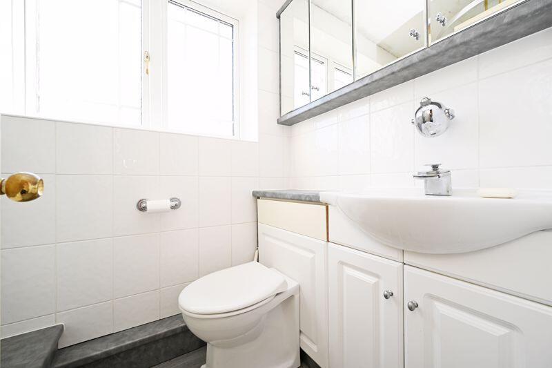Bedroom 1 Ensuite 