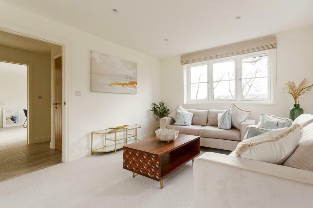 2 Farm Court 327826 (6).jpg