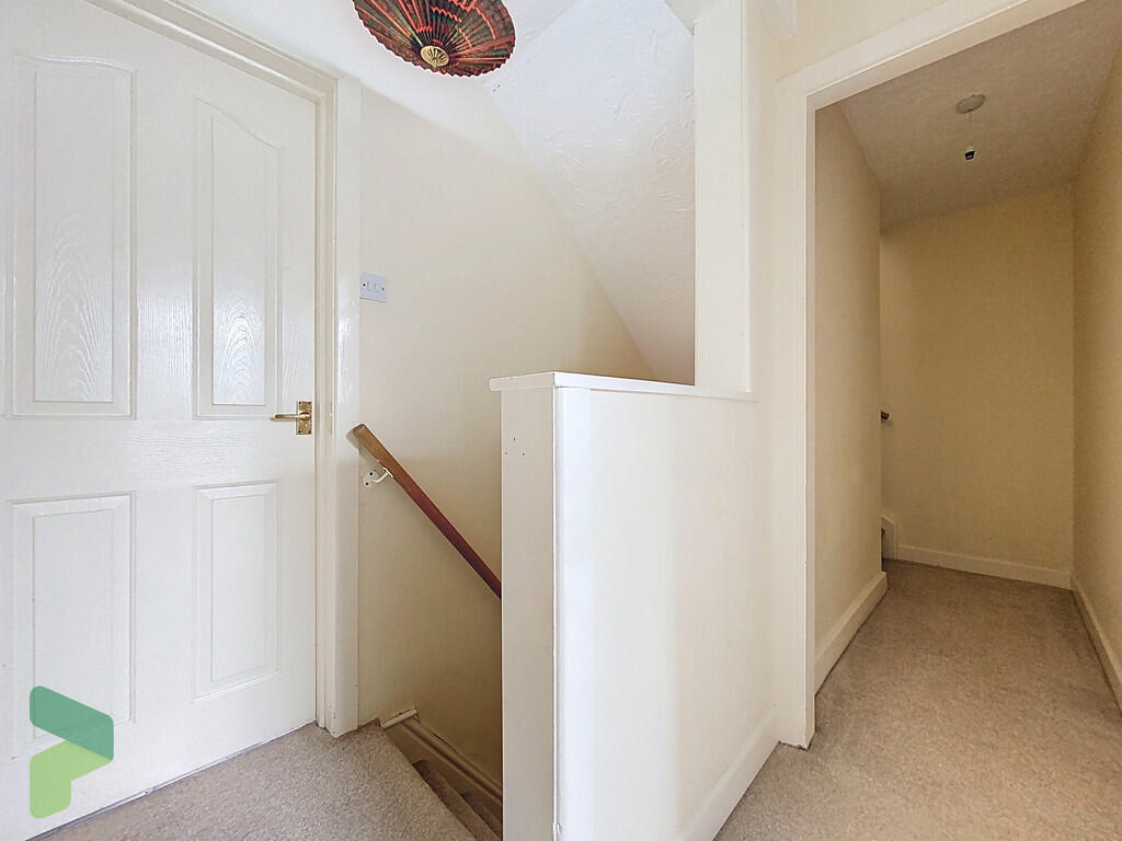 First Floor Landi...