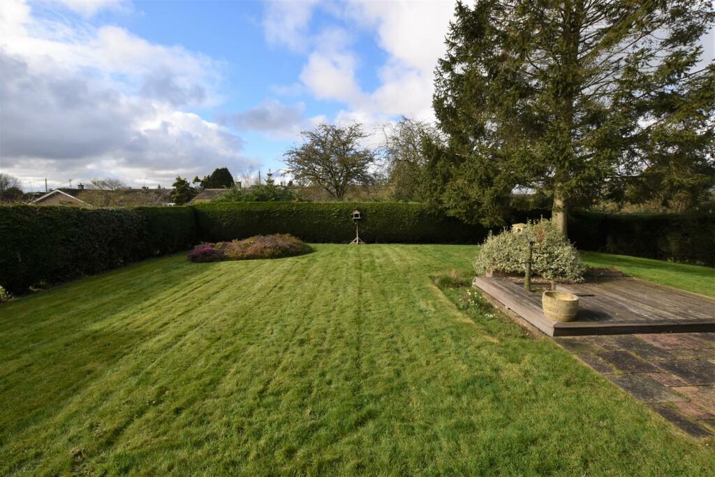 Garden.jpg