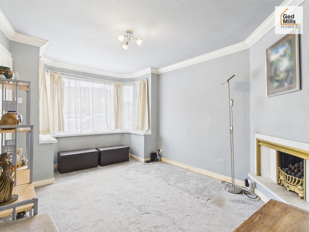 CAM04261G0-PR0042...