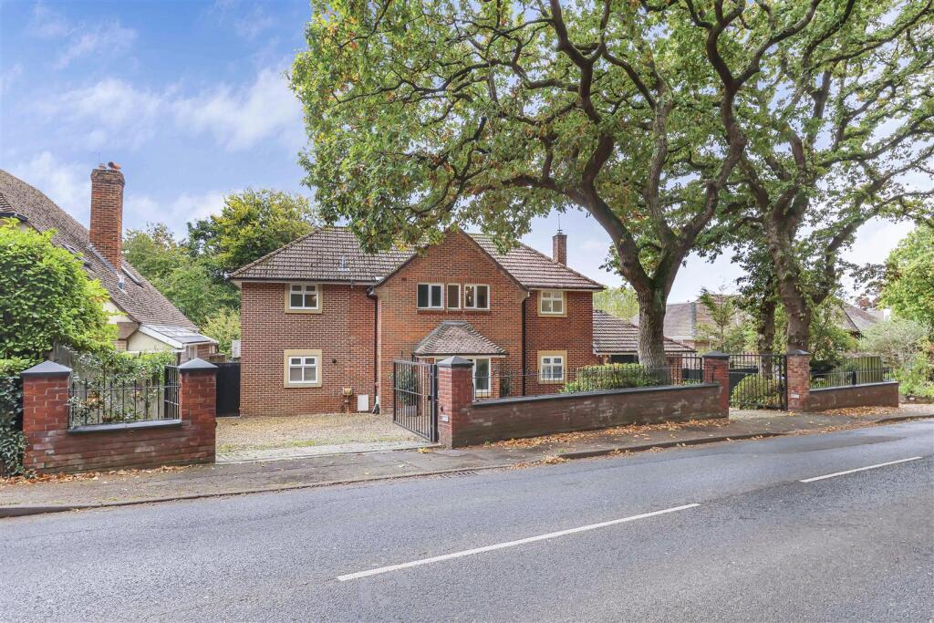 Constitution Hill Road, Poole