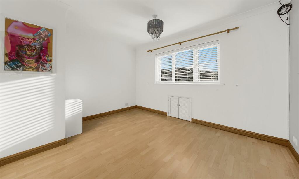 11 Bedroom 3.jpg