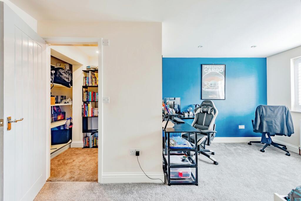 Bedroom 3 with dressing room