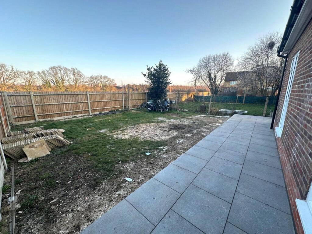 Garden (2)