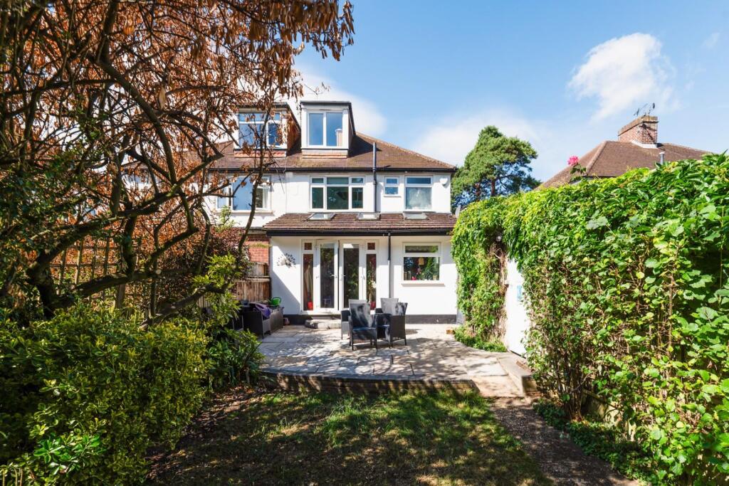 EWELL PARK WAY (9).jpg