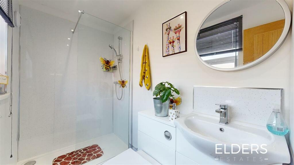 DOWNSTAIRS SHOWER