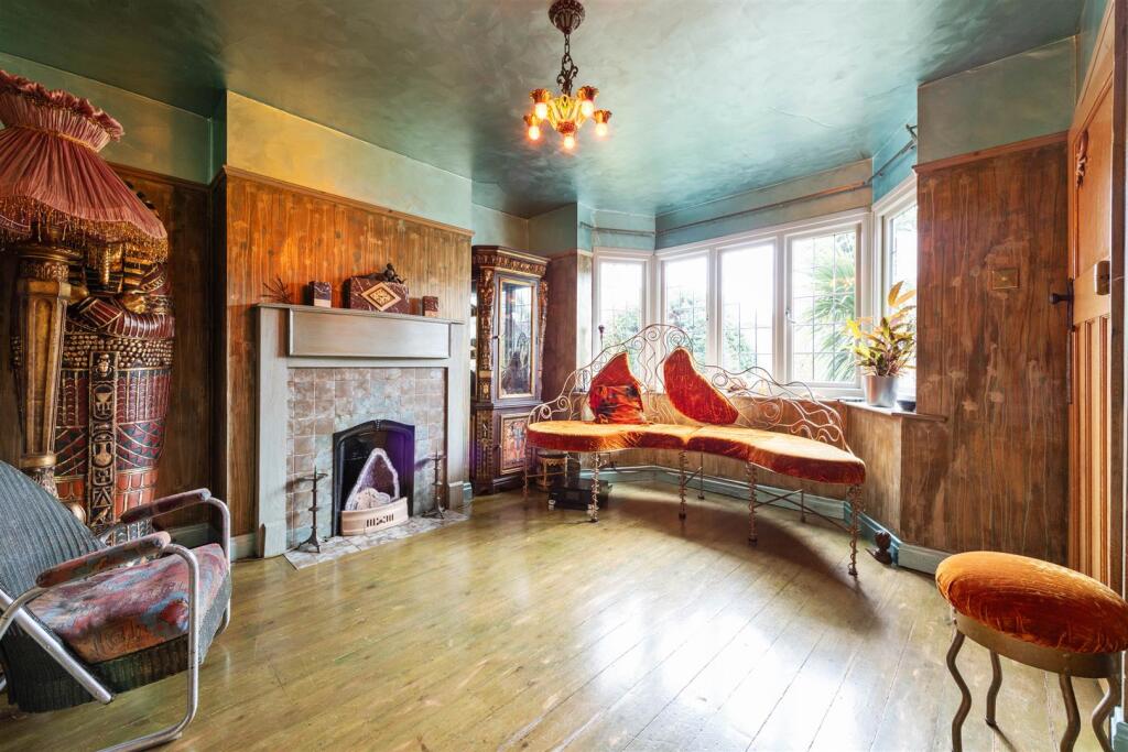 15 Slater Road, Bentley Heath, B93 8AQ_1.jpg